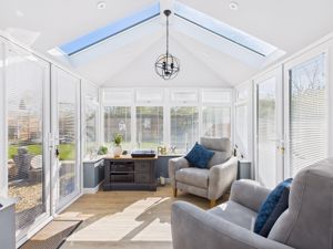 Garden room/conservatory- click for photo gallery